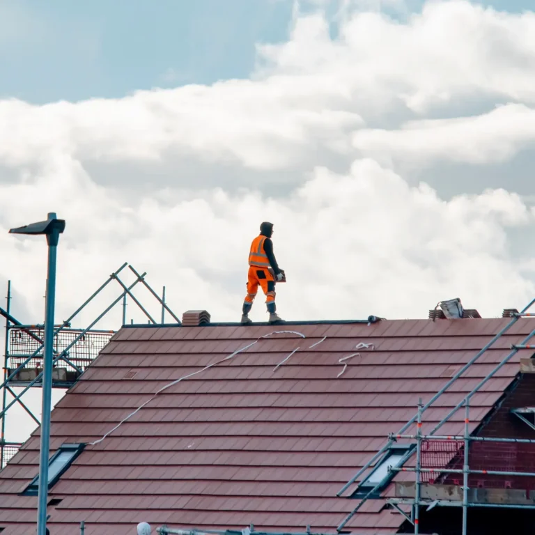 Find & Win More Roofing Contracts